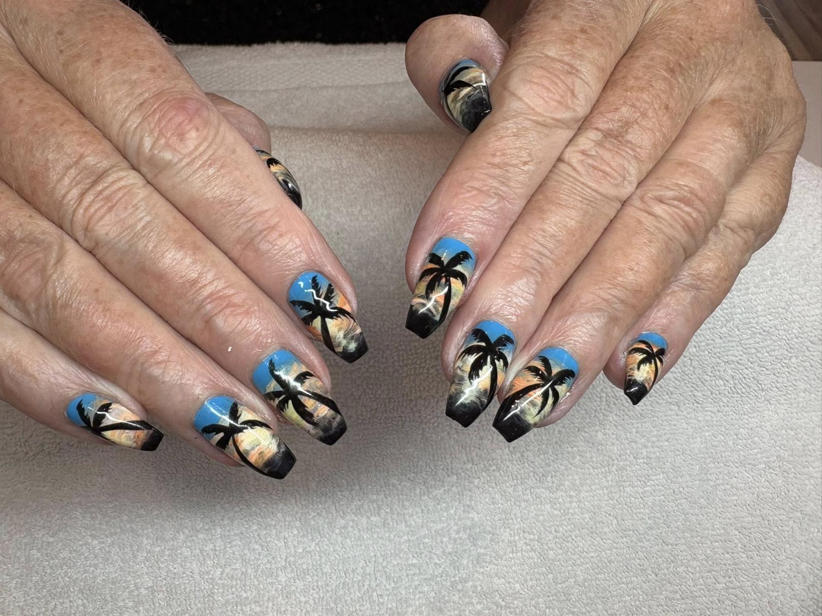 Lovely Nails Salon photo 2