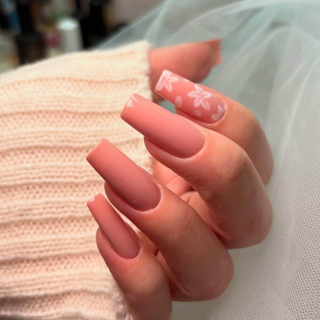 Bayli Edmonton Nails photo 2