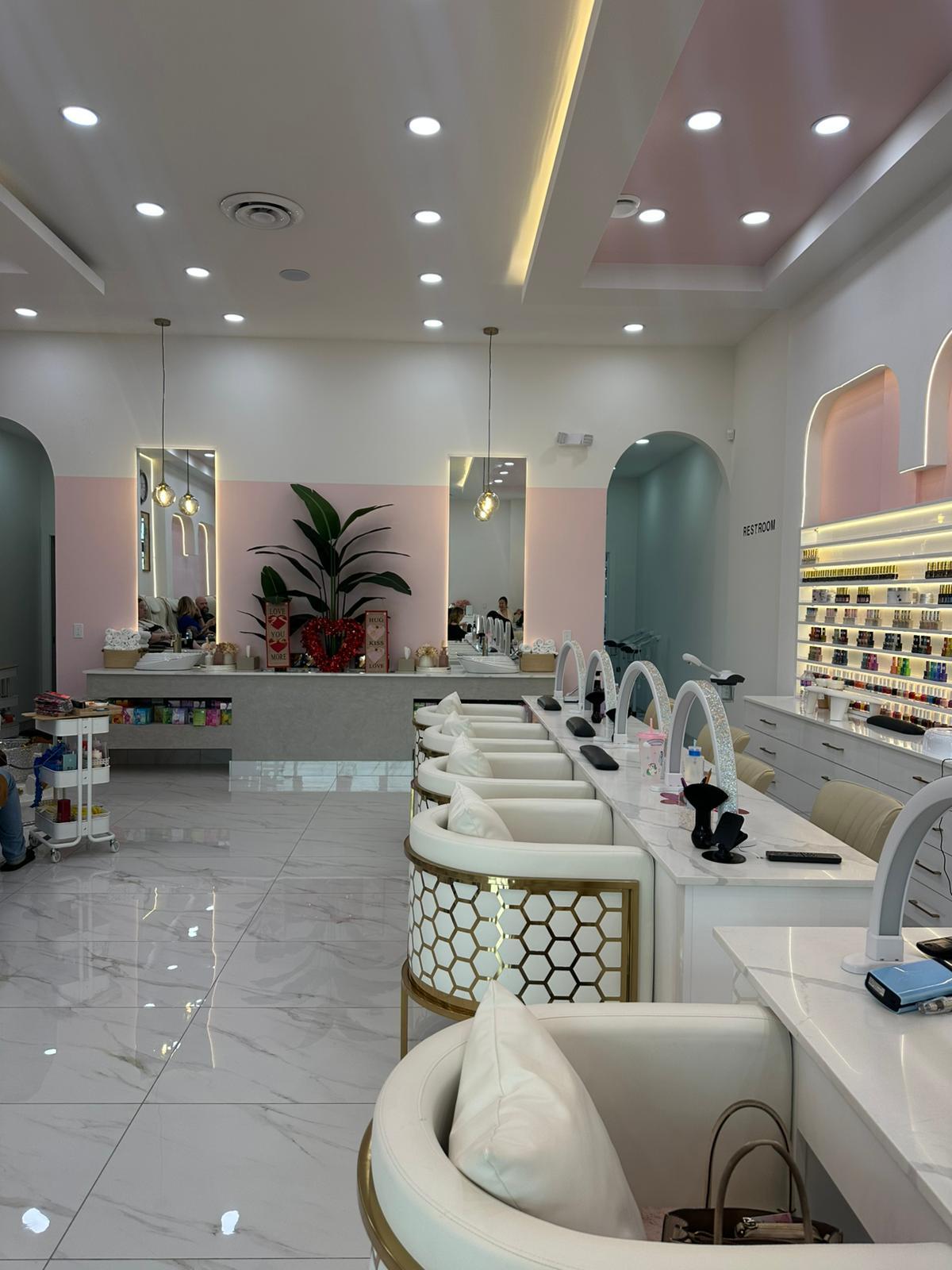 PURELUX nail bar photo 9