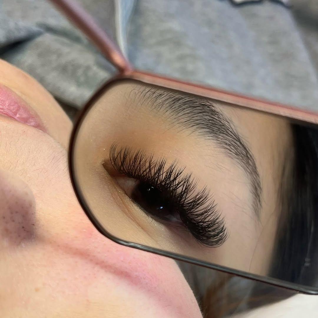 Lashing with Kayla photo 2