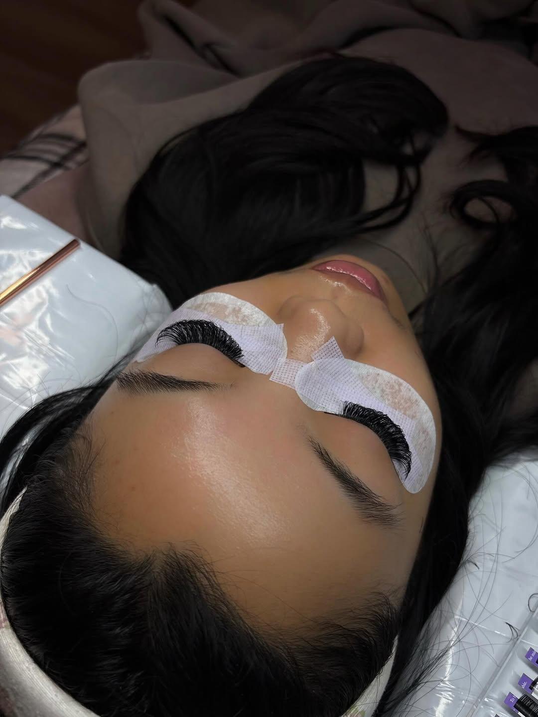 Lashing with Kayla photo 6