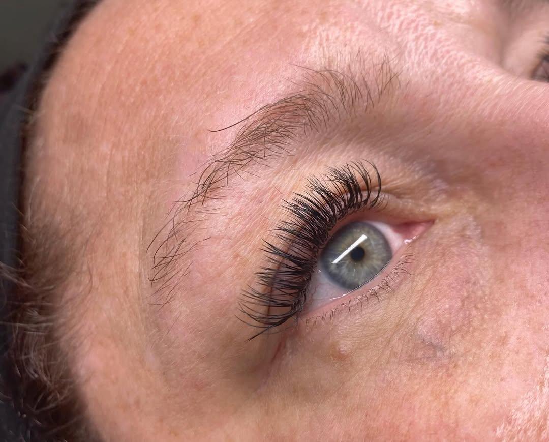 Lashes by Mak photo 7