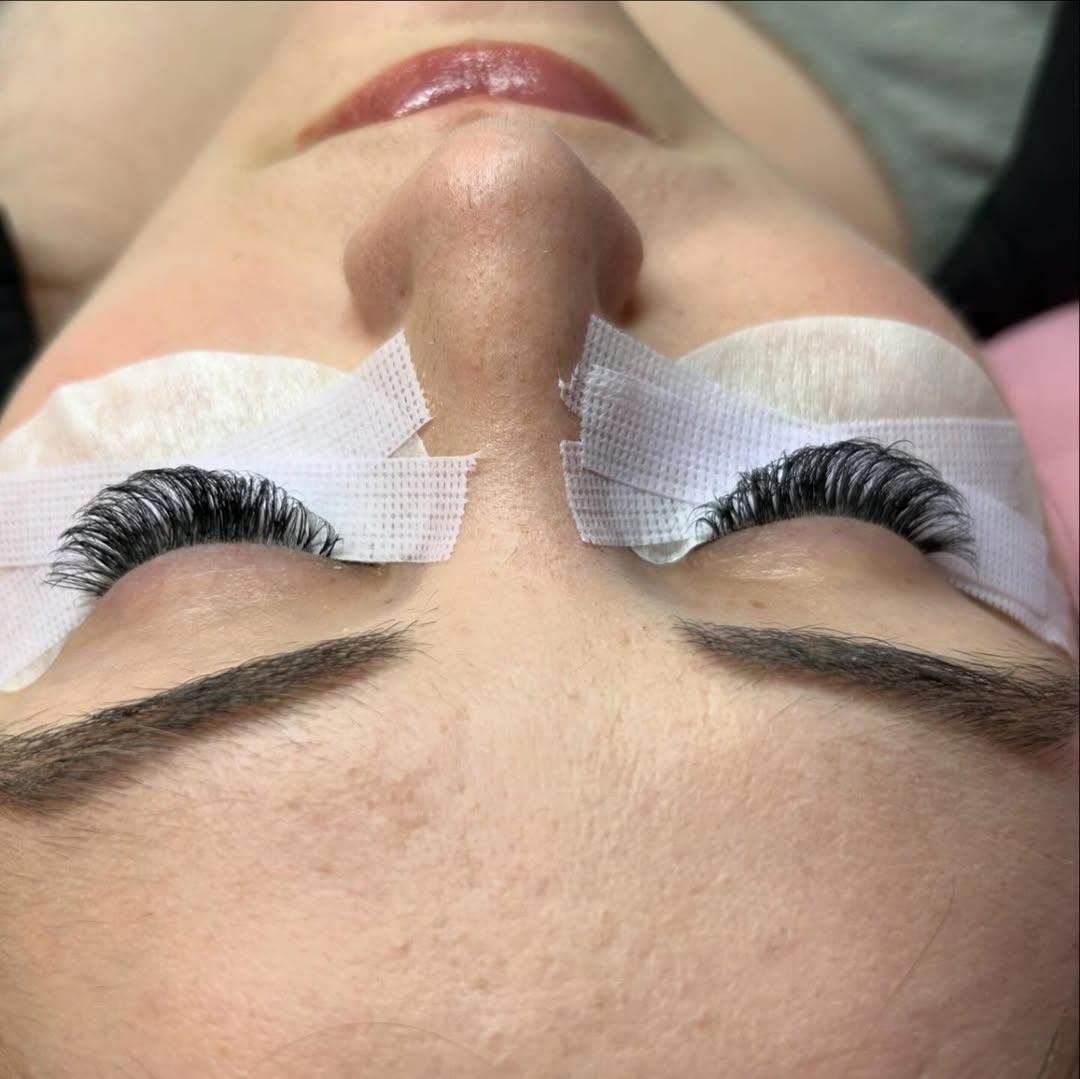 Heather Lashes photo 12