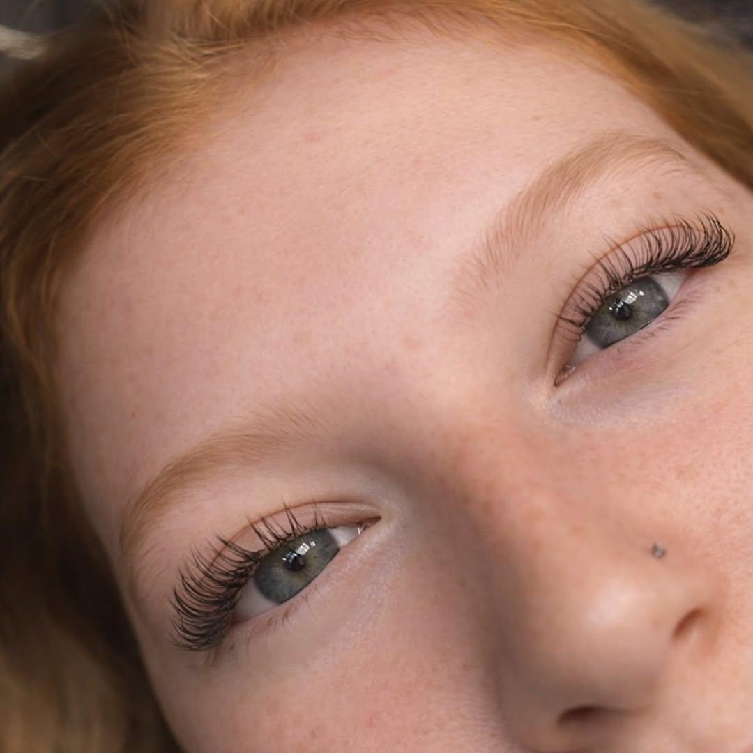 Cry Baby Artistry photo 3