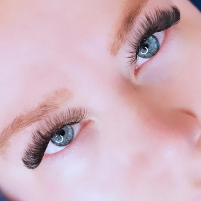 Lash Purrfection photo 9