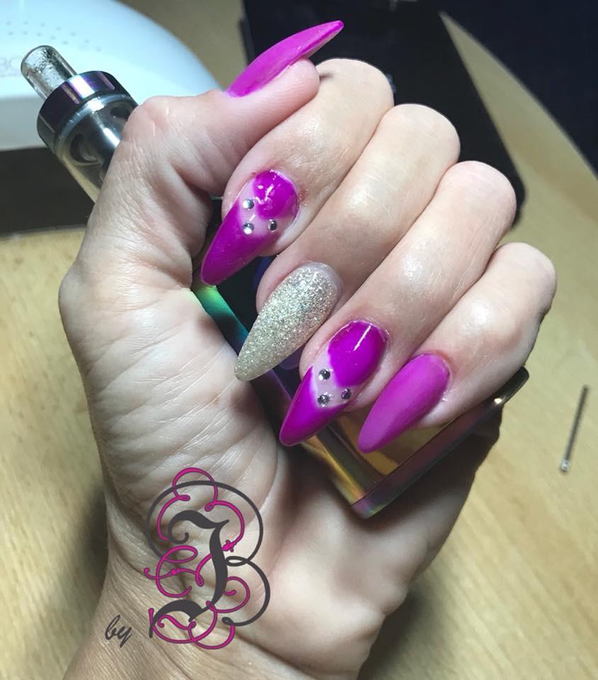 Janine's Nails and Spa photo 1